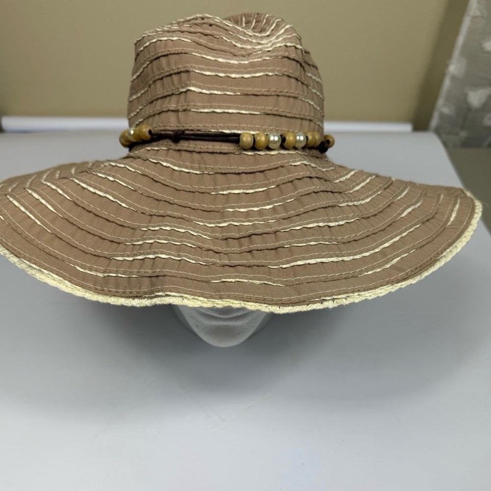 Sun N' Sand Wide Brim Beaded Beige Foldable Crushable Beach Cruise Vacation Hat